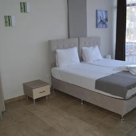 Hotel Hugo 3*