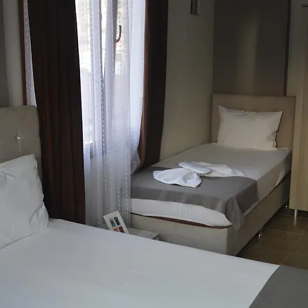 Hugo Hotel