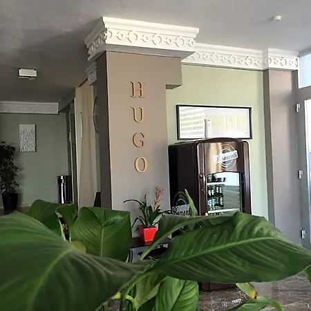 Hugo